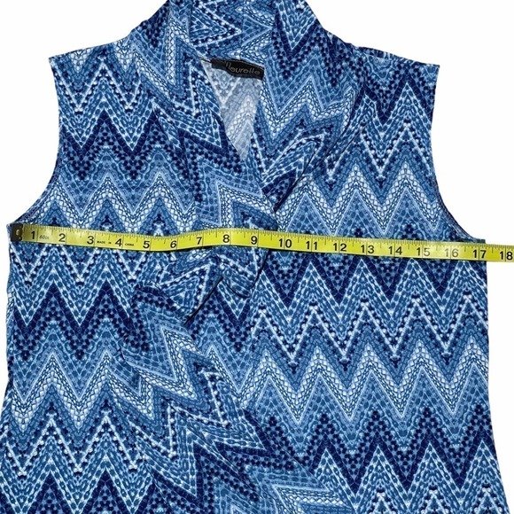 Jm Fleurette Multi-Tone Blue Chevron Print Sleeveless Tie Neck Sash Blouse - Picture 6 of 11